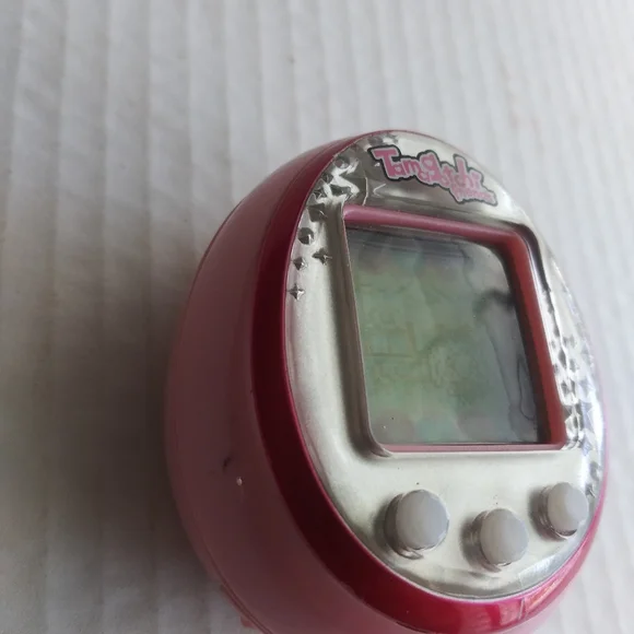 Tamagotchi Friends by Bandai - Collectible Toy - Virtual Pet Tested Working Kids